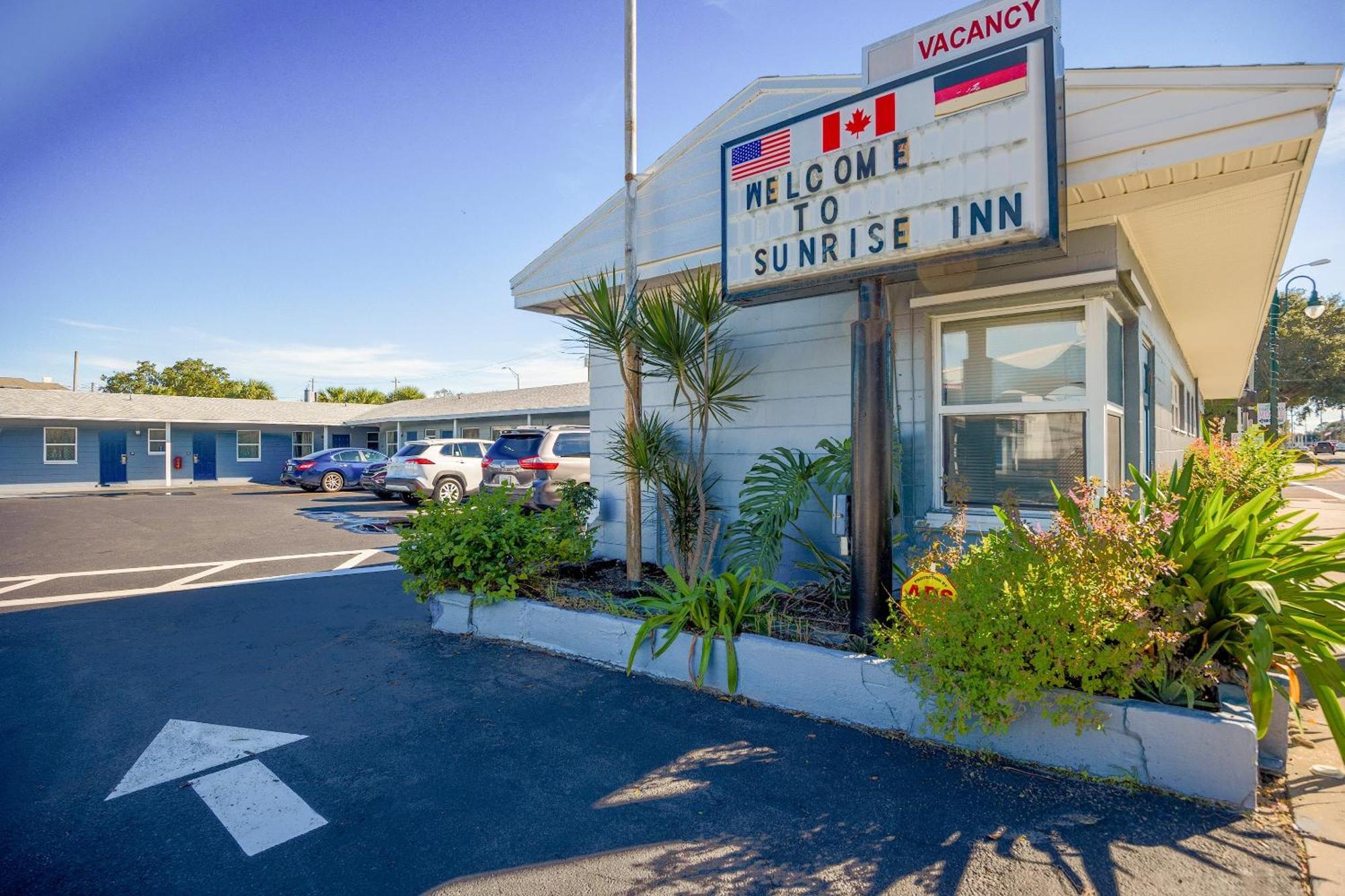 Sunrise Inn By Oyo Titusville Fl Екстер'єр фото